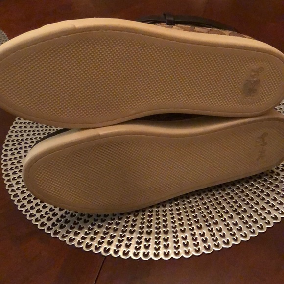 New Authentic Coach Hightop “Rae” - Picture 3 of 4